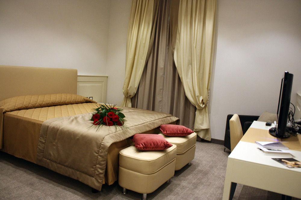 Santa Caterina Park Hotel Сарцана Экстерьер фото